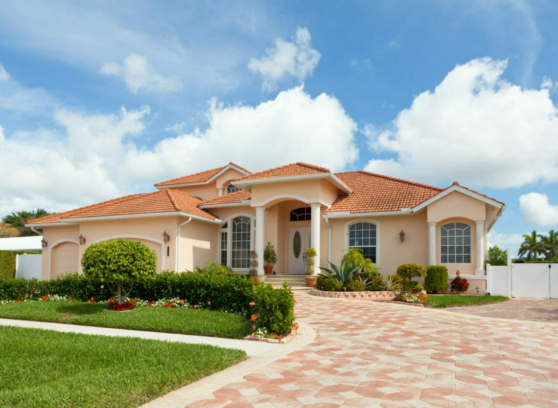 Nolan Advised Hurricane Fabric in its Sale to Alliant Capital